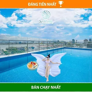 Santori And Da Nang